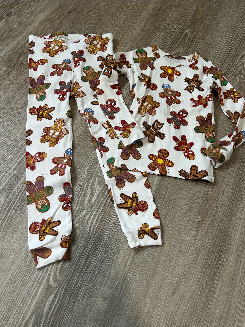 Gap Marvel PJ Set